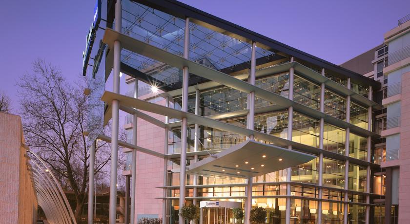 هتل رادیسون بلو کلن